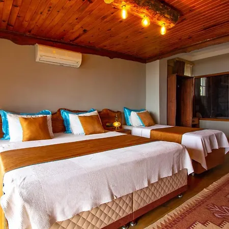 كاييف موتيل