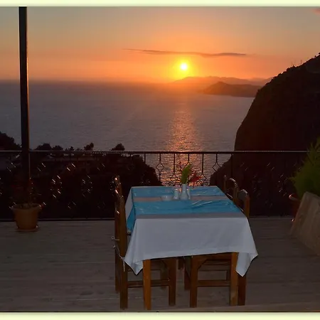 فندق كاييف موتيل *