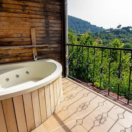 فندق كاييف موتيل *