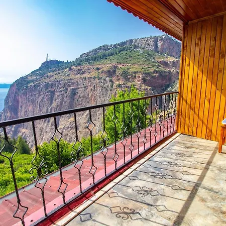 كاييف موتيل *