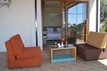 كاييف موتيل *